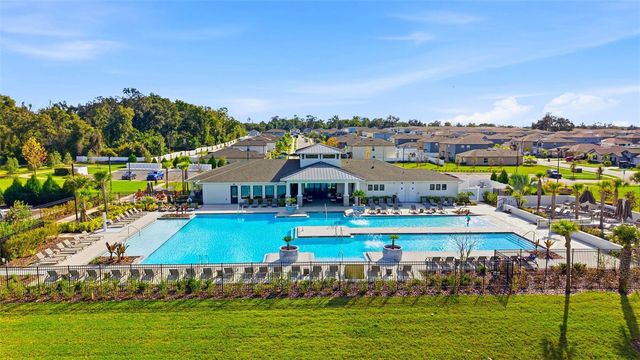 6451 BEVERLY HILLS DRIVE, Zephyrhills, FL 33541