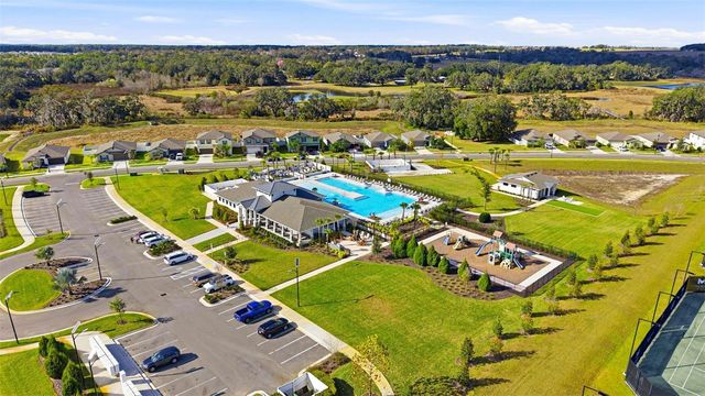 6451 BEVERLY HILLS DRIVE, Zephyrhills, FL 33541