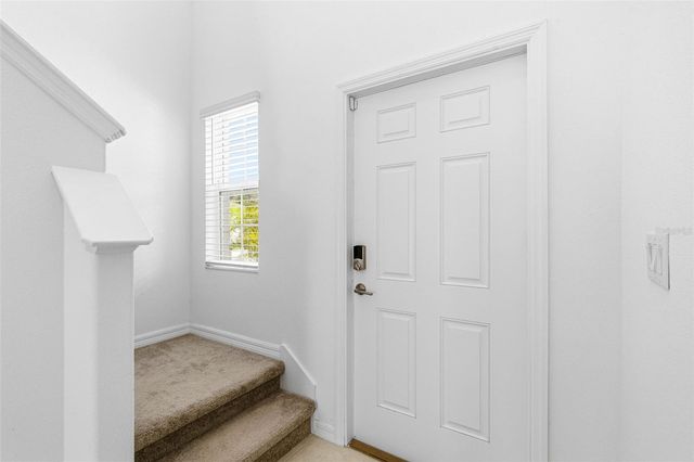 6451 BEVERLY HILLS DRIVE, Zephyrhills, FL 33541