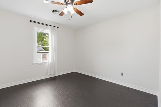 305 Franklin St, Cowan, TN 37318