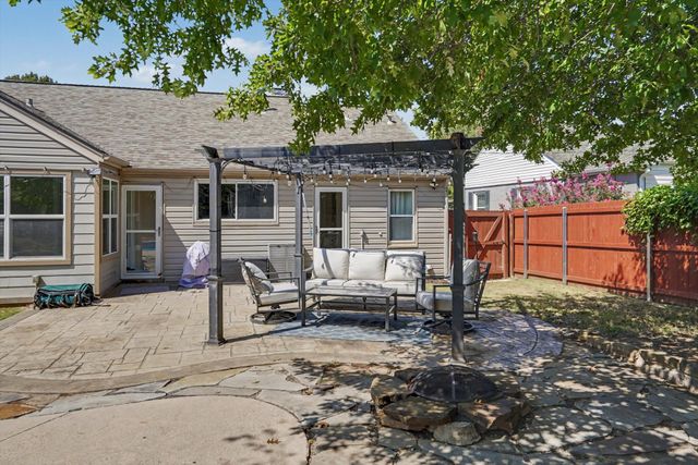 2121 S Louisville Avenue, Tulsa, OK 74114