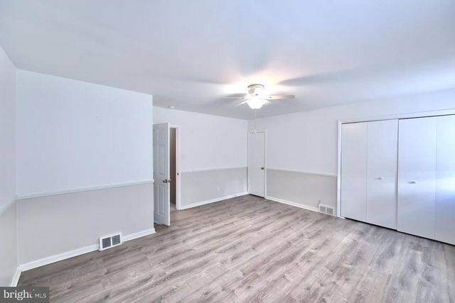 11850 BASILE RD, Philadelphia, PA 19154