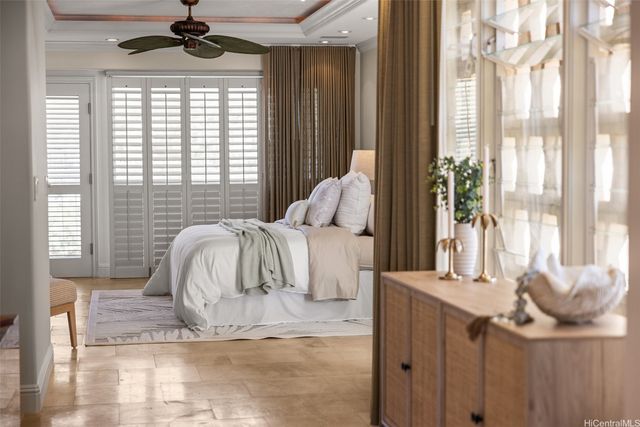 3019 Kalakaua Avenue 6, Honolulu, HI 96815