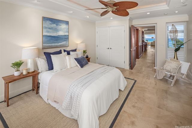 3019 Kalakaua Avenue 6, Honolulu, HI 96815