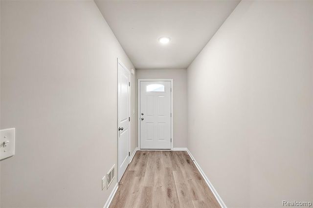 28260 Delano Drive Unit 6F, New Baltimore, MI 48051