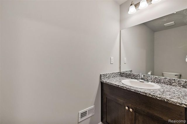 28260 Delano Drive Unit 6F, New Baltimore, MI 48051