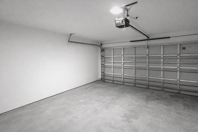 2209 Nautica Terrace Dr, Texas City, TX 77568