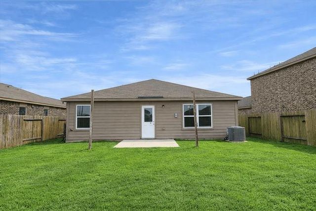 2209 Nautica Terrace Dr, Texas City, TX 77568