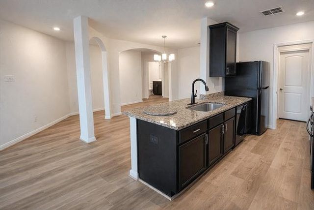 2209 Nautica Terrace Dr, Texas City, TX 77568