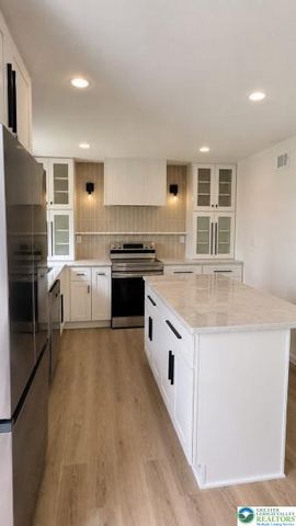 576 Horseshoe Drive, Easton, PA 18040