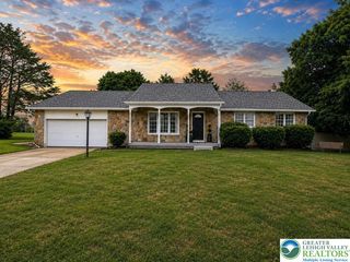 576 Horseshoe Drive, Easton, PA 18040