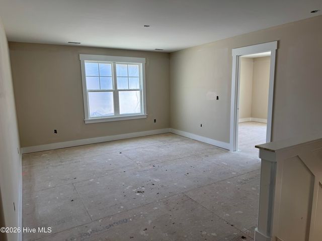 175 Twining Rose Lane, Holly Ridge, NC 28445