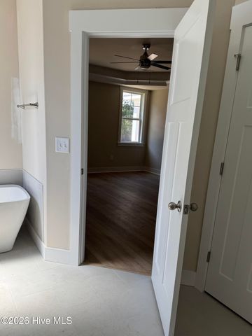 175 Twining Rose Lane, Holly Ridge, NC 28445