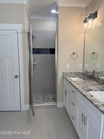 175 Twining Rose Lane, Holly Ridge, NC 28445