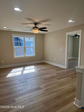 175 Twining Rose Lane, Holly Ridge, NC 28445