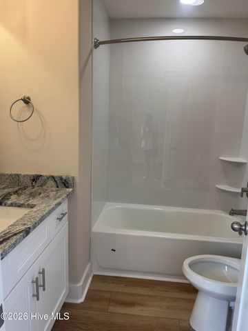 175 Twining Rose Lane, Holly Ridge, NC 28445