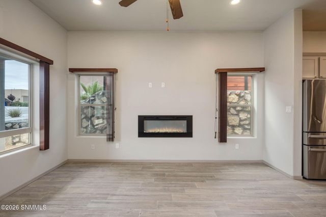 2980 Don Buck Drive, Las Cruces, NM 88011