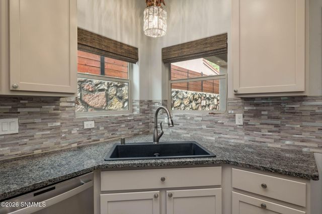 2980 Don Buck Drive, Las Cruces, NM 88011