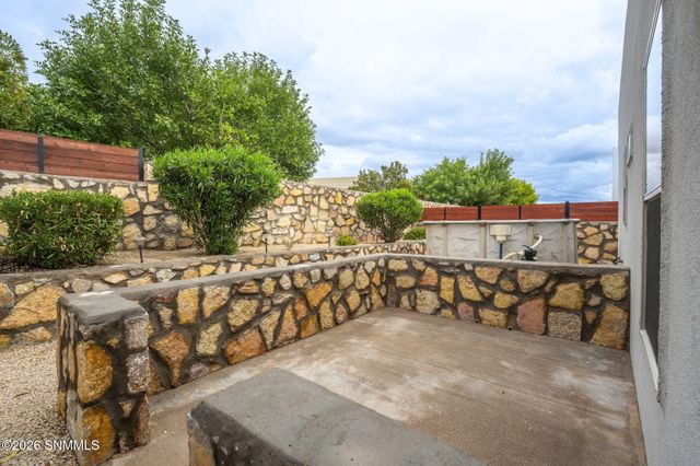 2980 Don Buck Drive, Las Cruces, NM 88011