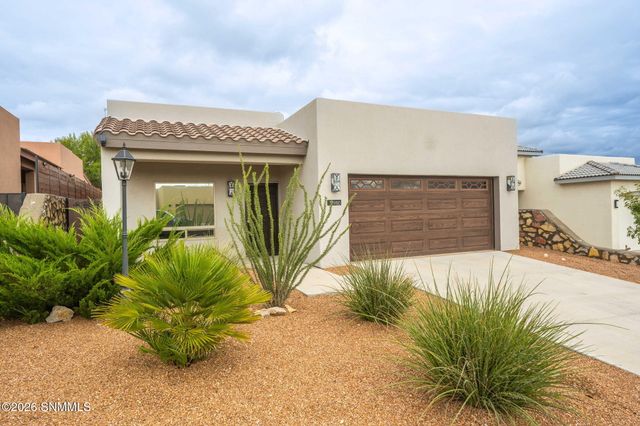 2980 Don Buck Drive, Las Cruces, NM 88011