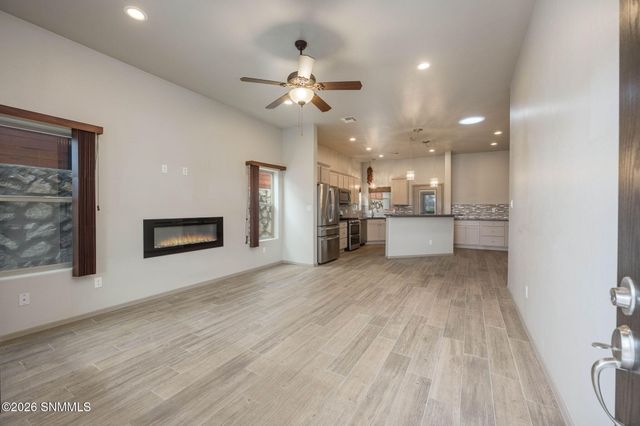 2980 Don Buck Drive, Las Cruces, NM 88011