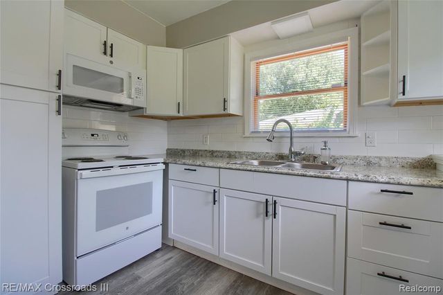 41509 Riggs Road, Van Buren, MI 48111