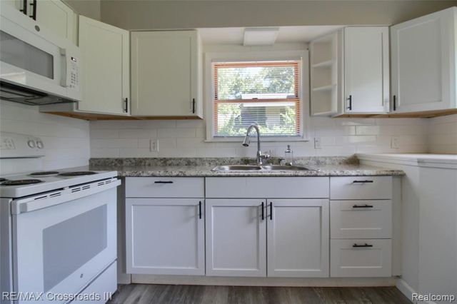 41509 Riggs Road, Van Buren, MI 48111