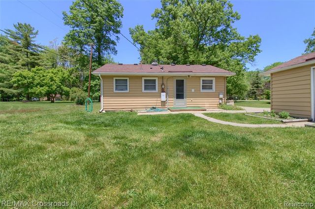 41509 Riggs Road, Van Buren, MI 48111
