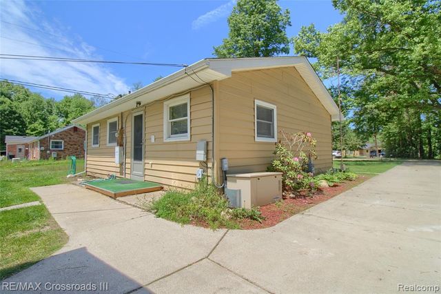 41509 Riggs Road, Van Buren, MI 48111