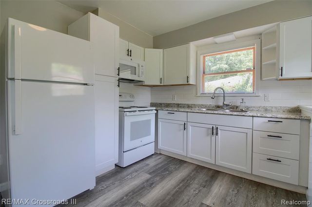 41509 Riggs Road, Van Buren, MI 48111
