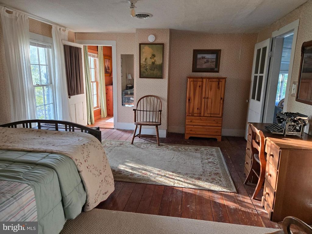 Image 30 of property listing at 105 FEDERAL ST, Snow Hill, MD 21863