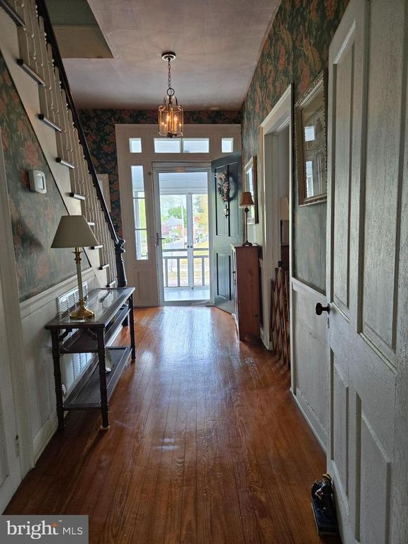 Image 8 of property listing at 105 FEDERAL ST, Snow Hill, MD 21863