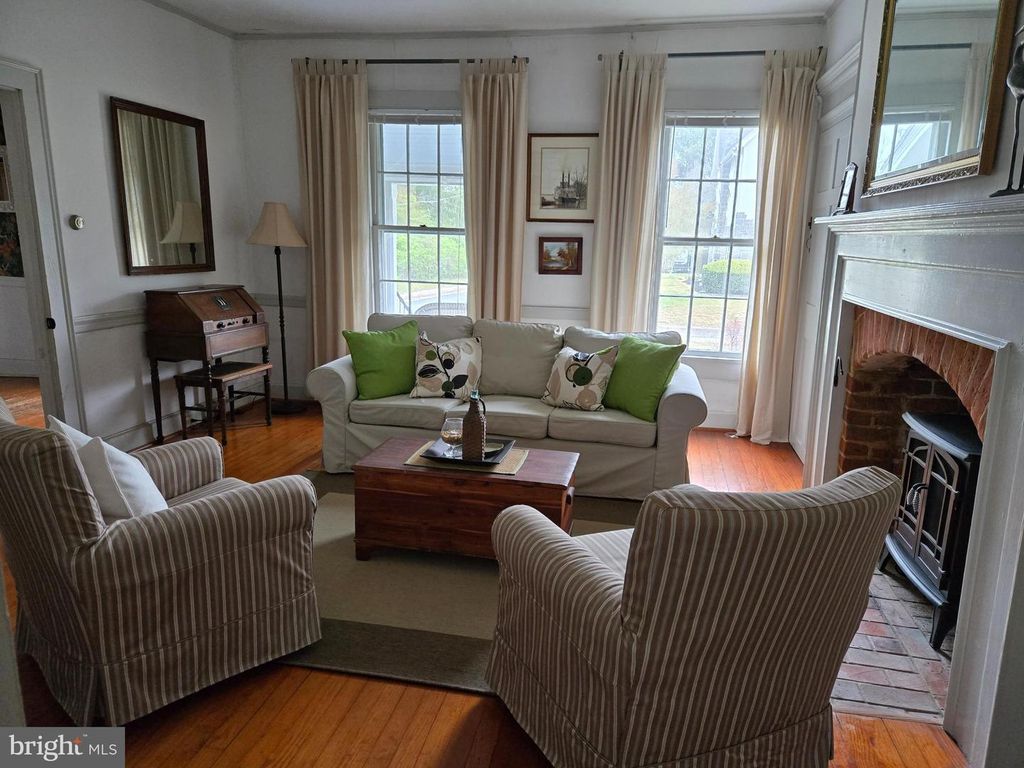 Image 9 of property listing at 105 FEDERAL ST, Snow Hill, MD 21863