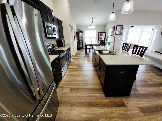 9089 Dupont Avenue, Spring Hill, FL 34608