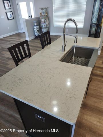 9089 Dupont Avenue, Spring Hill, FL 34608