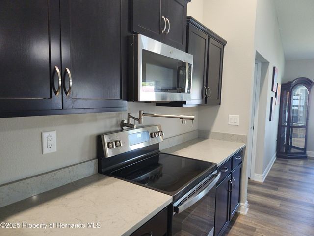 9089 Dupont Avenue, Spring Hill, FL 34608