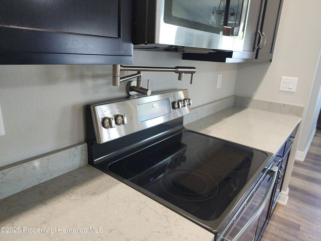 9089 Dupont Avenue, Spring Hill, FL 34608