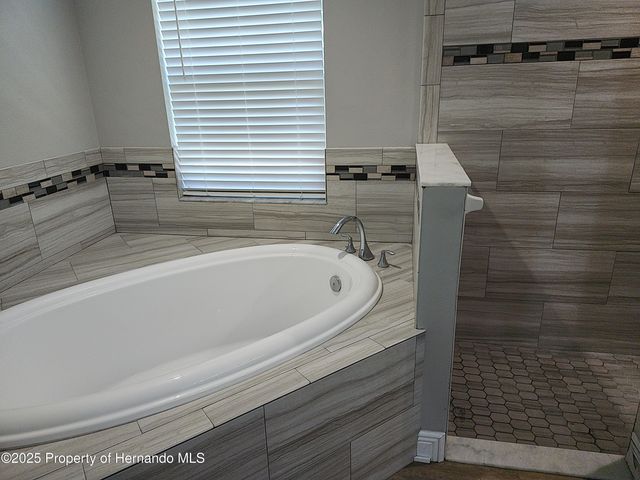 9089 Dupont Avenue, Spring Hill, FL 34608