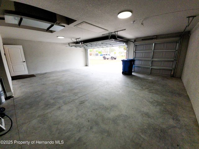 9089 Dupont Avenue, Spring Hill, FL 34608