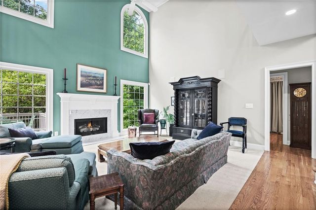 1128 Promontory Drive, Marietta, GA 30062
