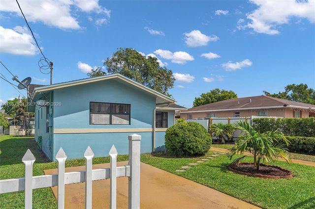 3115 NW 65th St, Miami, FL 33147