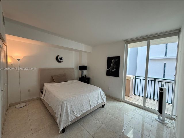 17555 Atlantic Boulevard 1103, Sunny Isles Beach, FL 33160