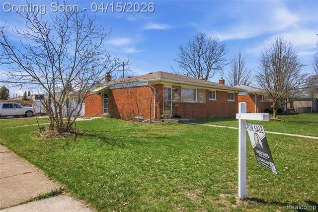 12876 Martin Road, Warren, MI 48088