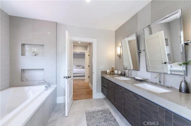 2119 Holly, Arcadia, CA 91007
