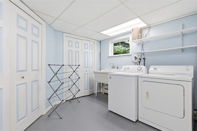 6725 Verona Rd, Verona, PA 15147