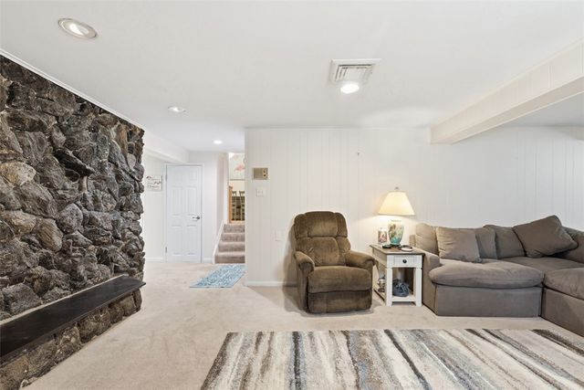 6725 Verona Rd, Verona, PA 15147