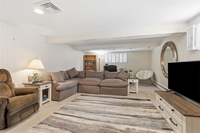 6725 Verona Rd, Verona, PA 15147
