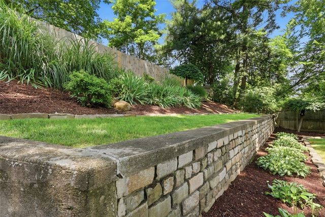 6725 Verona Rd, Verona, PA 15147