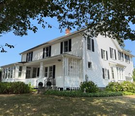 507 Stonington Road, Stonington, CT 06378