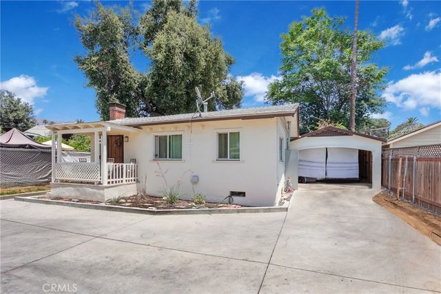 1062 Worcester Avenue, Pasadena, CA 91104